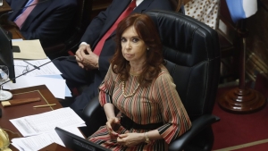 Cristina habilita el tratamiento del acuerdo con el FMI en el Senado, pero no lo respalda