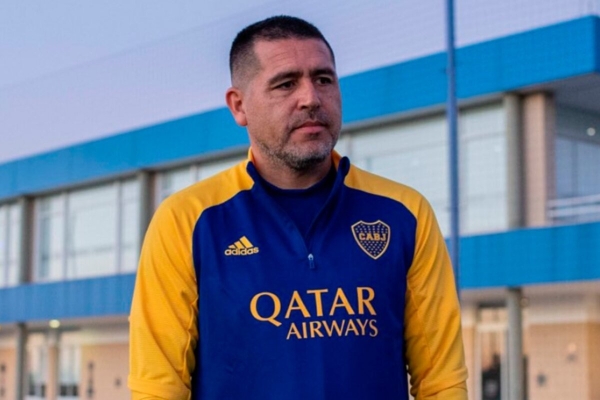 Riquelme contra Macri en Boca: "Quieren privatizar el club, usarlo para la pol&iacute;tica"
