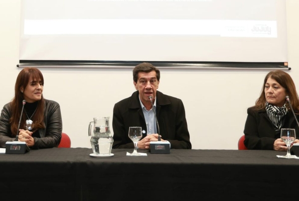 Gesti&oacute;n Constructiva de Conflictos" para profesores asesores de la FNE
