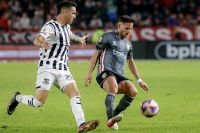 El entonado Estudiantes pierde a Pablo Piatti por varios meses