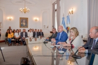 PRESENTARON LA NUEVA APP DEL 911 Y EL VECINO AVISA WEB