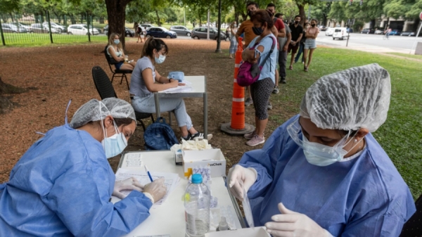 Se registraron 101.689 nuevos contagios de coronavirus en la Argentina