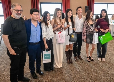 La Municipalidad agasaj&oacute; a las candidatas a Representante Estudiantil de Capital