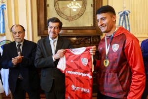 Sadir recibi&oacute; a los campeones de la Copa Jujuy en Casa de Gobierno
