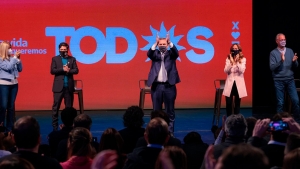 "No creemos en una econom&iacute;a en la que el ajuste lo hagan los que trabajan"