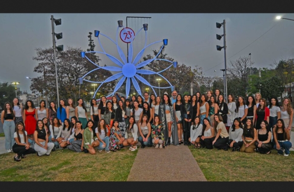 Municipio agasaj&oacute; a candidatas para Elecci&oacute;n Representante Capital