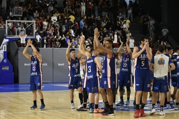Jujuy Basquet recibi&oacute; el aliento de los cuatro sectores de la "Fede"