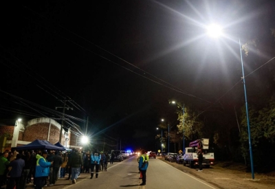 En Perico. Obras para mejorar la iluminaci&oacute;n y seguridad