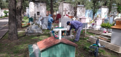 Prevenci&oacute;n contra el dengue en cementerios de capital