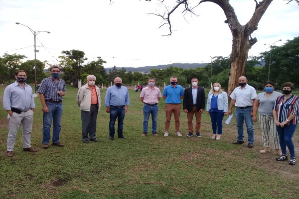 Senadores y la situaci&oacute;n de los productores