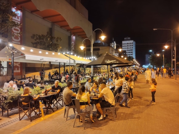 Rotundo &eacute;xito del "Paseo Sarmiento"
