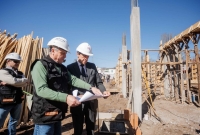 Avanza la construcci&oacute;n de Torres de Luj&aacute;n