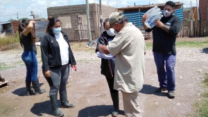 Relevamiento y ayuda familias afectadas por el temporal en Puesto Viejo