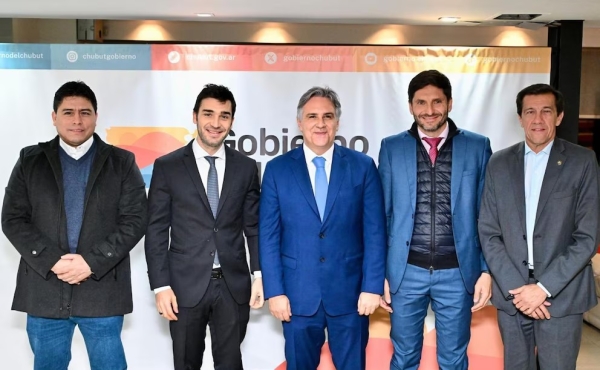 Gobernadores distanciados de Milei conformaron un frente electoral para competir en octubre a nivel nacional
