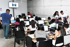 &ldquo;Global Game Jam Next&rdquo; en el Faro de Saber