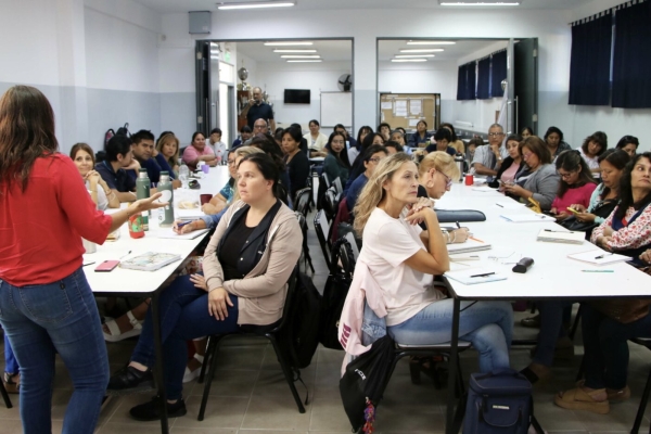 Docentes municipales se capacitan en Ley Micaela