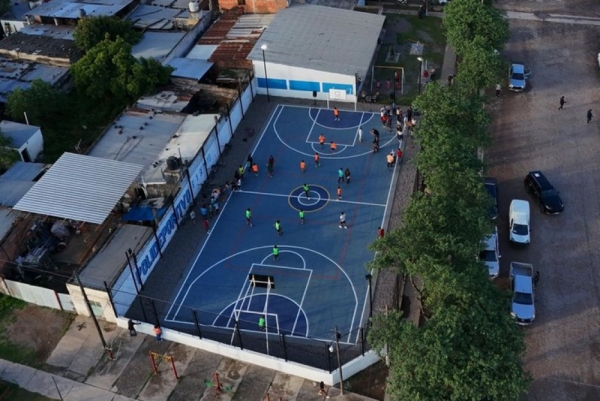 Polideportivo de El Carmen. Sadir inaugur&oacute; obras