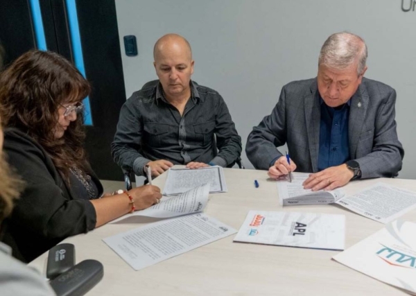 Gobierno y gremios, en sinergia por el techo propio para trabajadores