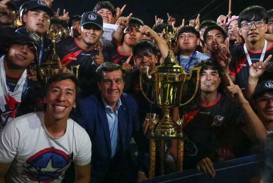 Sadir participó de la entrega de premios de la 75° FNE