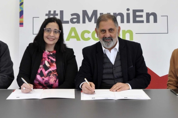 Campa&ntilde;a de concientizaci&oacute;n y prevenci&oacute;n del c&aacute;ncer de mama en octubre