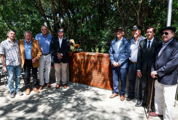 Inauguraron la plazoleta La Pe&ntilde;a de "El Algarrobo"