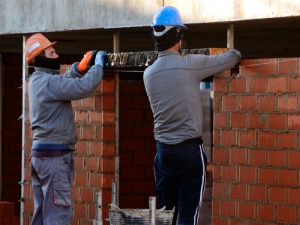El Gobierno prorrogar&aacute; otros 60 d&iacute;as la prohibici&oacute;n de despedir sin justa causa