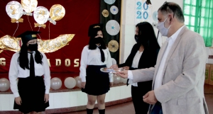 Acto presencial para egresados de la "Marina Vilte"