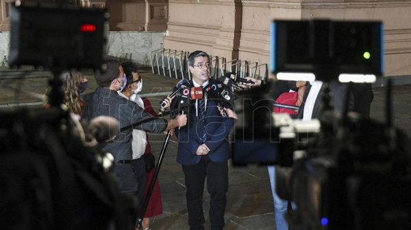 Mart&iacute;nez conf&iacute;a en contar con "el respaldo necesario" para aprobar el acuerdo con el FMI