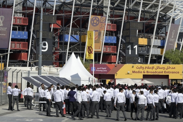 Argentina se muda al estadio de los "contenedores": preocupaci&oacute;n por el c&eacute;sped