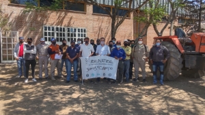 Capacitan a tractoristas sobre manejo de implementos agr&iacute;colas