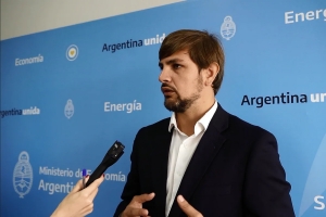 Contin&uacute;a el di&aacute;logo con naci&oacute;n para garantizar el gas y el gas-oil