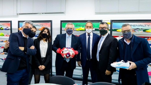 Cr&iacute;tica de Fern&aacute;ndez a la pol&iacute;tica industrial durante el gobierno de Macri