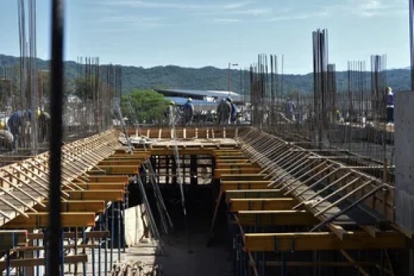 Obras en Ciudad de las Artes, adaptadas a materiales y entorno