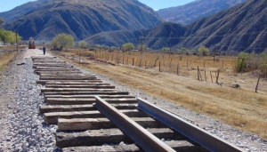 Abren ofertas en la licitación por obras para rehabilitar un nuevo tramo de vías férreas en Jujuy