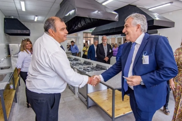 La energ&iacute;a de Cauchari ilumina la formaci&oacute;n de futuros profesionales juje&ntilde;os para el mundo del trabajo
