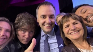 Los otros cambios del Gabinete de Milei: cu&aacute;les son las salidas confirmadas y qui&eacute;nes los reemplazar&iacute;an