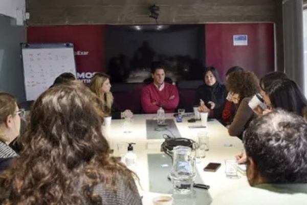 Articulaci&oacute;n junto a personal gerencial y directoras de Mina Exar