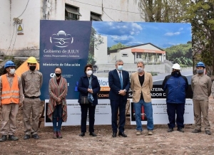 Comenz&oacute; la construcci&oacute;n del jard&iacute;n maternal de la escuela Pucarita