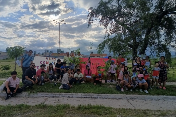 Jornada de reforestaci&oacute;n en conmemoraci&oacute;n al D&iacute;a Mundial por la Reducci&oacute;n de Emisiones de CO2