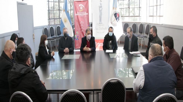 Colectivos para el barrio El Arenal